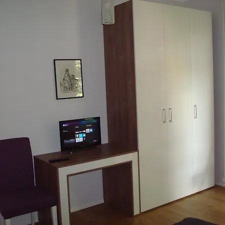 Apartment Solunska